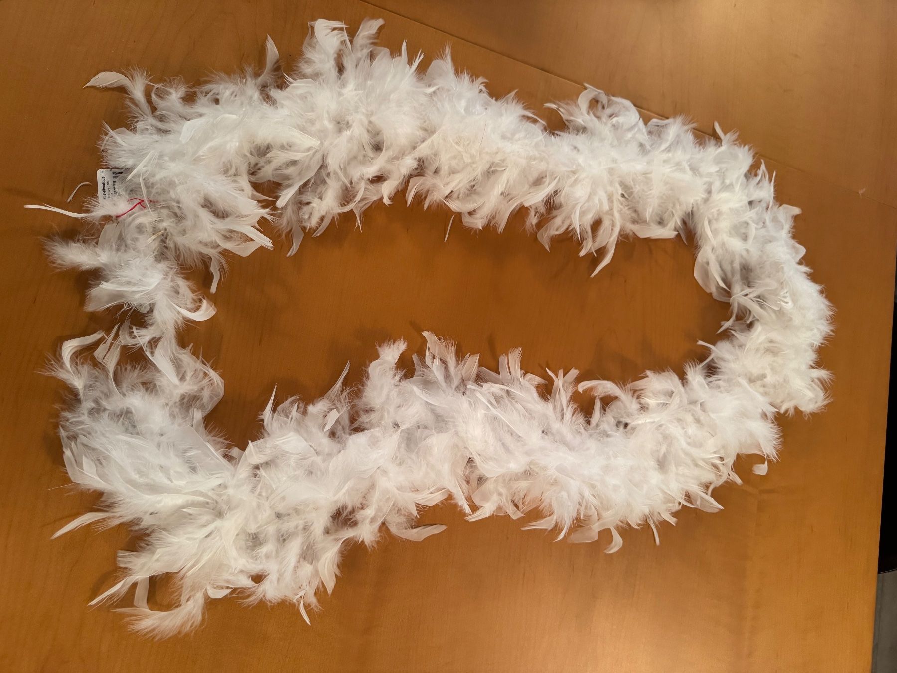 Autres vêtements fille: Boa – Neuf (Voir description) à Zürich par lcg_898x