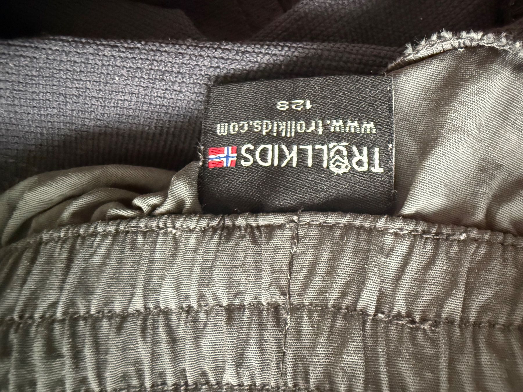 Trollkids Hosen: Trollkids Wanderhose Gr 128 – Gebraucht aus Hünibach von rotestandem01 2