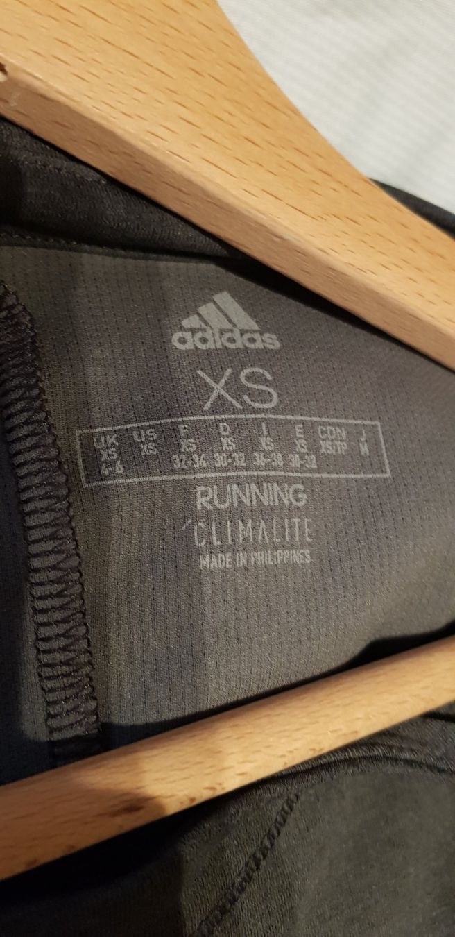 Maglioni & Felpe: Adidas Langarmshirt XS – Usato da Allschwil venduto da dro_989r 5