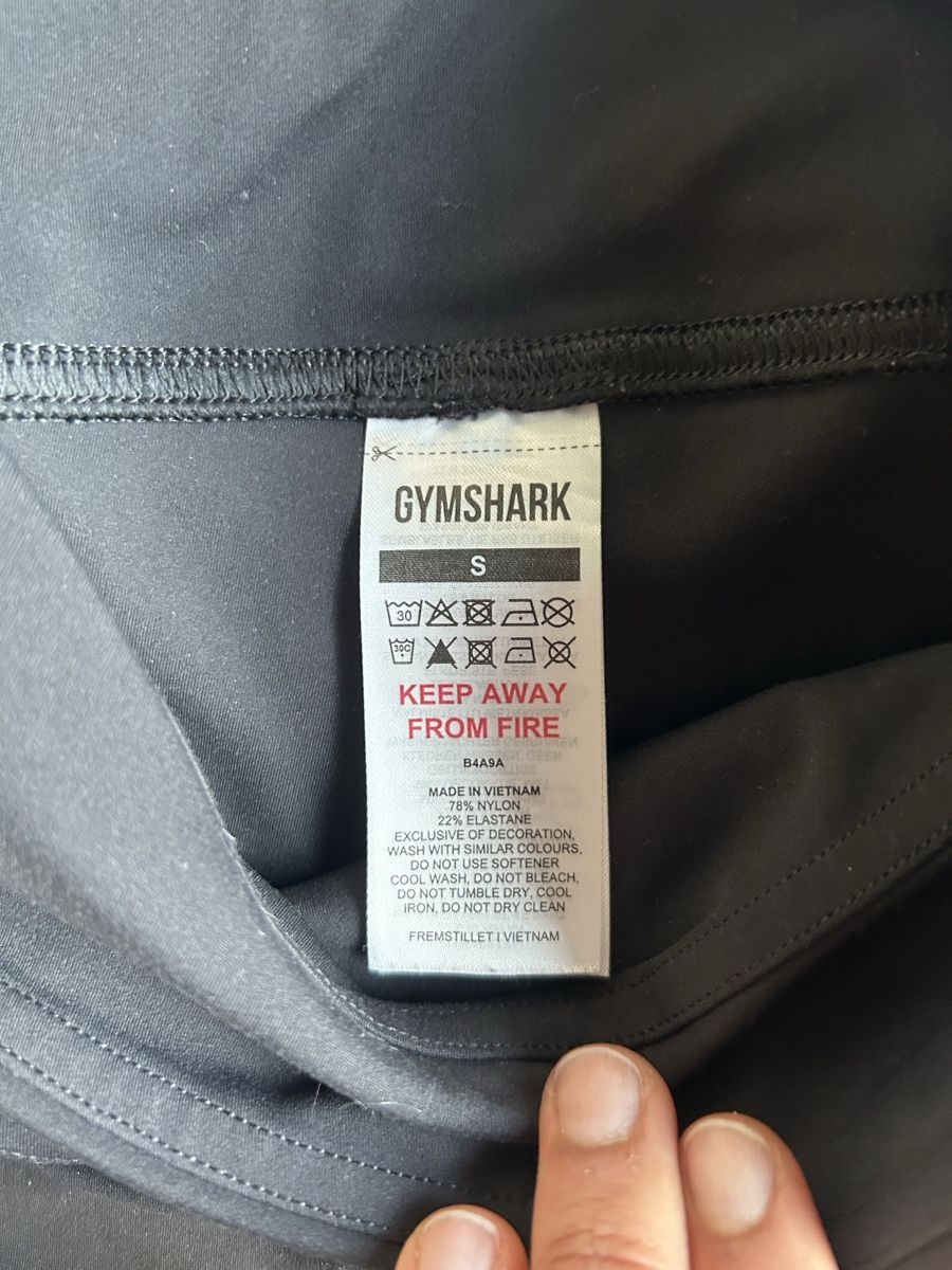 Gymshark Leggings: Gymshark short – Usato da Herrliberg venduto da sof_rk7l 2
