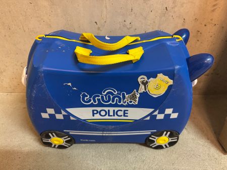 Trunki Handgepäck und Kinderkoffer zum Draufsitzen
