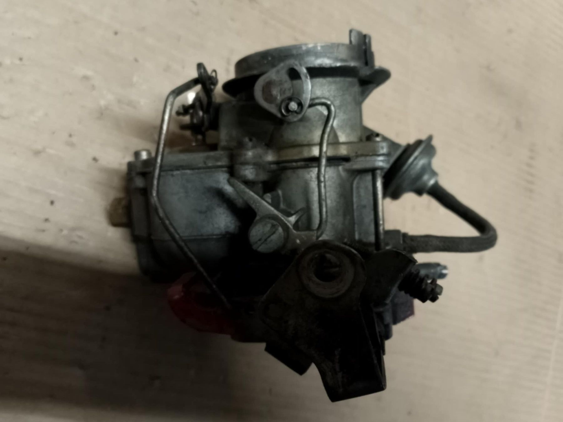 Tutti pezzi di ricambio auto: Vergaser   Carter Carburetor – Usato da Niedergösgen venduto da usc_tt5r 3