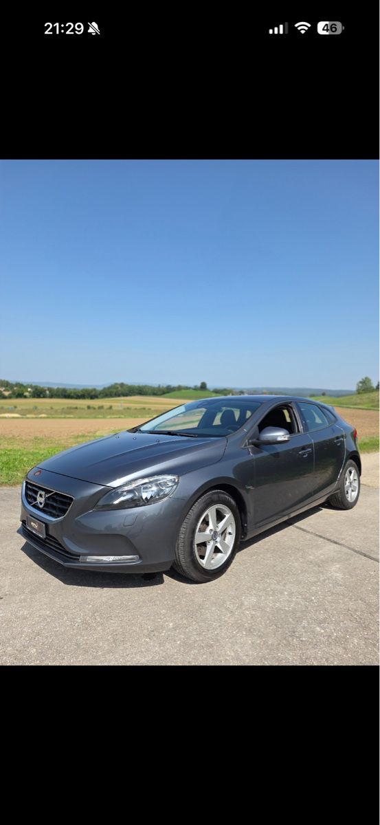 Volvo Automobili: VOLVO V40 T4 Summum Powershift 2013 – Usato da Schaffhausen venduto da moh_jfy5 4