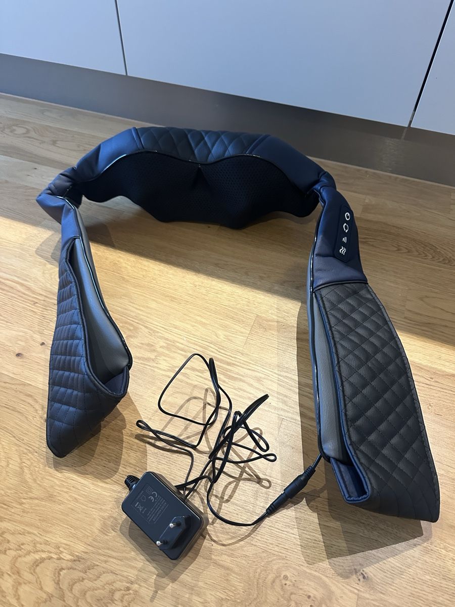 Dispositivi per massaggi: Nackenmassagegerät von Fitleap - neu – Nuovo e nell'imballaggio originale da St. Gallen venduto da lelibehli