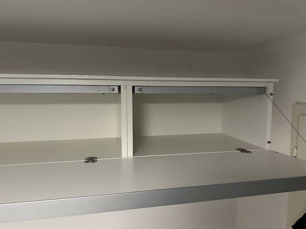 Schränke: Hängeschrank weiss – Gebraucht aus Muttenz von anna123