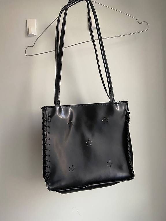 Borse da donna: Schwarze Tasche – Usato da Bern venduto da mari773