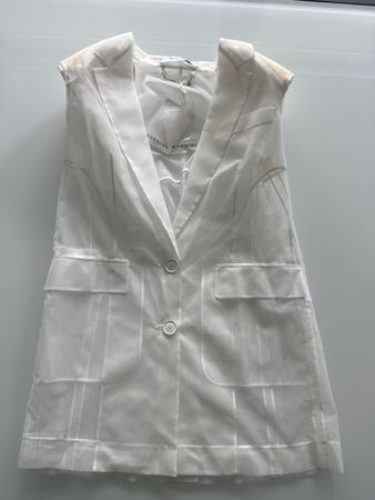 Gilet Givenchy blanc taille 38 neuf