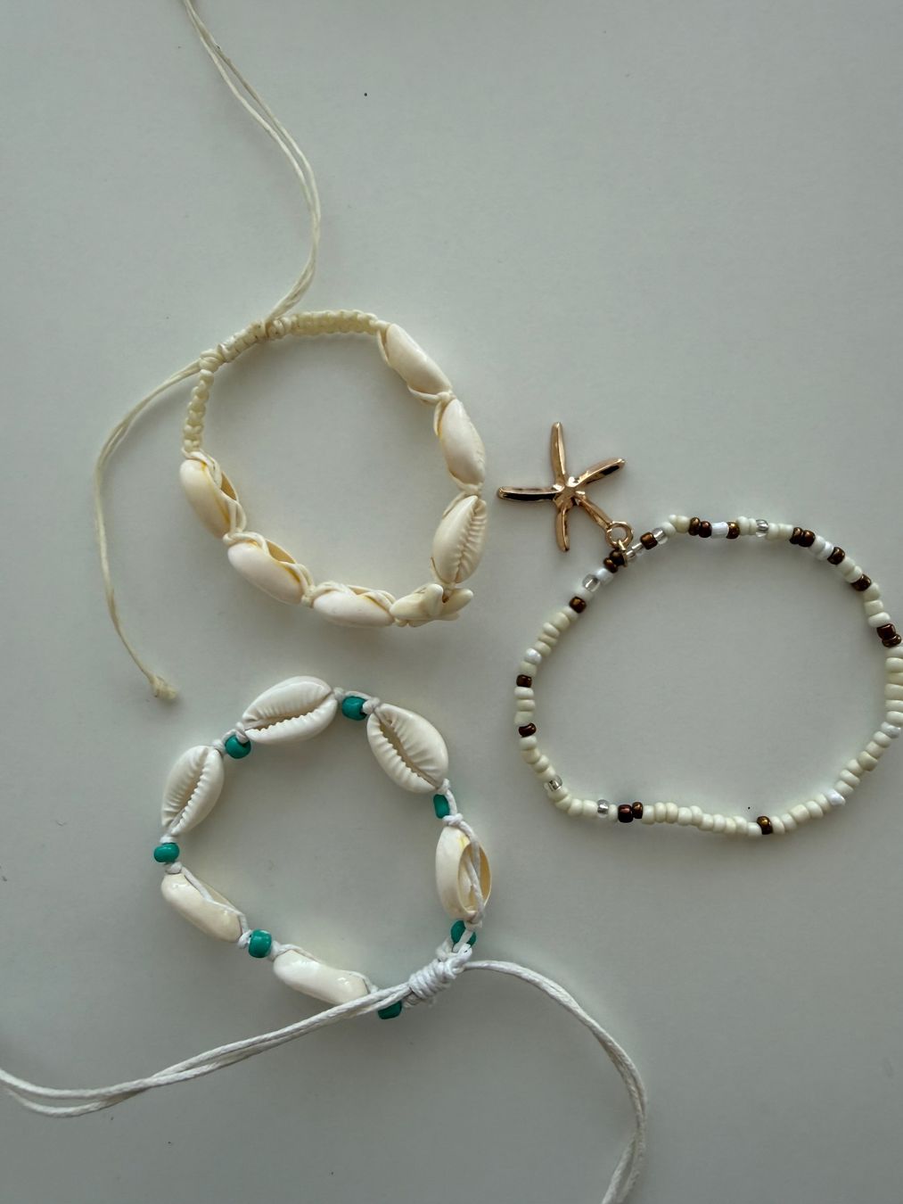 Bracciali & Braccialetti: 3x Armbänder in Beachstyle – Nuovo (secondo la descrizione) da Sissach venduto da laura.x4