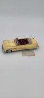 Modellauto 1949 Buick Cabriolet gelb guter Zustand