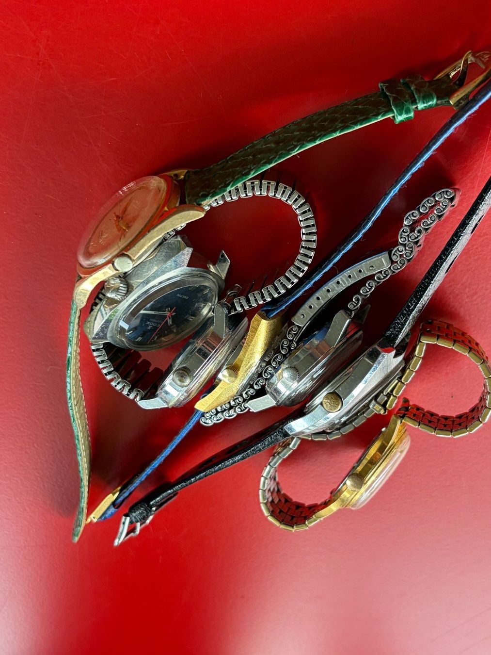 Uhren: Set von 7 vintage Herrenuhren – Defekt aus Zürich von Airflow22 7