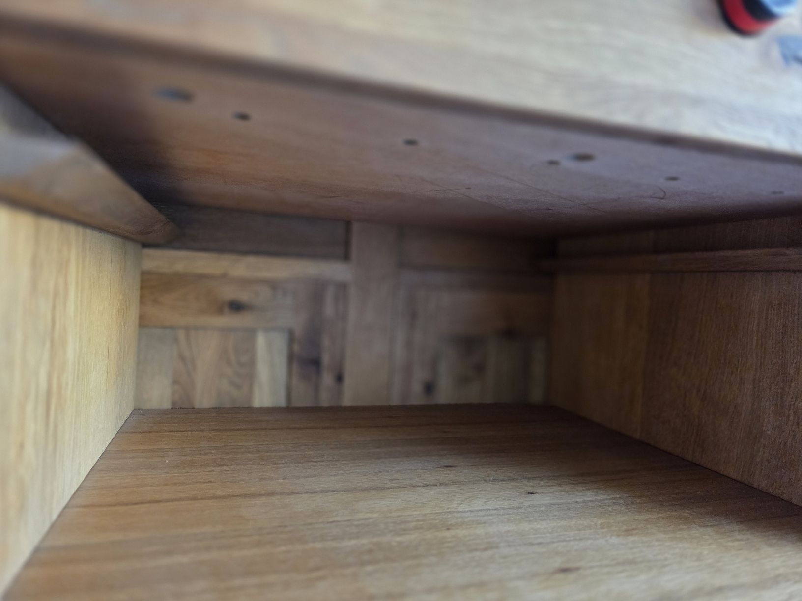 Allestimento di negozi e stand fieristici: Bar aus Holz Travers Conforama – Usato da Oftringen venduto da Black_Nymeria 3