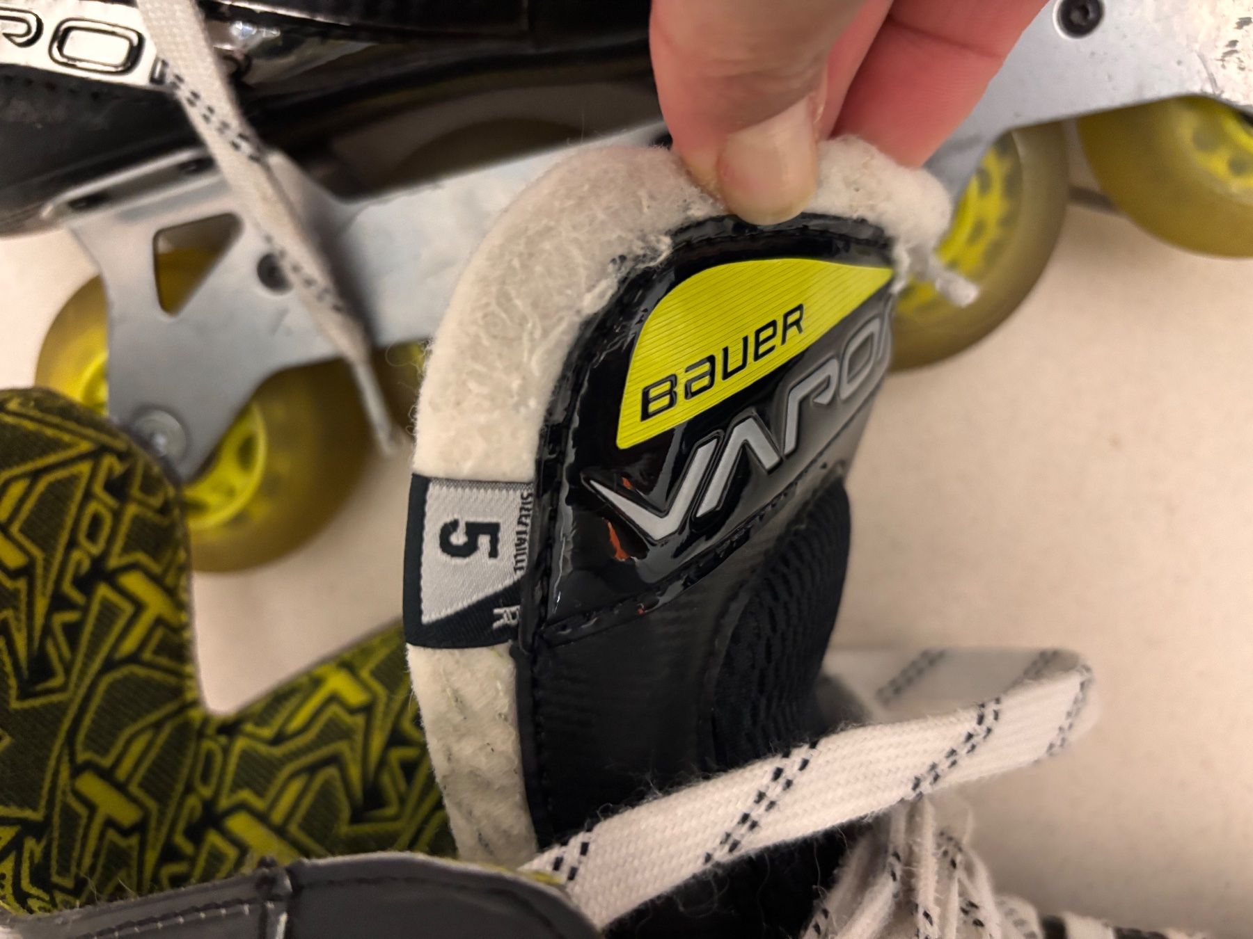 Bauer Inline-Skating & Rollschuhe: Patins inline BAUER – Gebraucht aus founex von monsieur_artiste 1