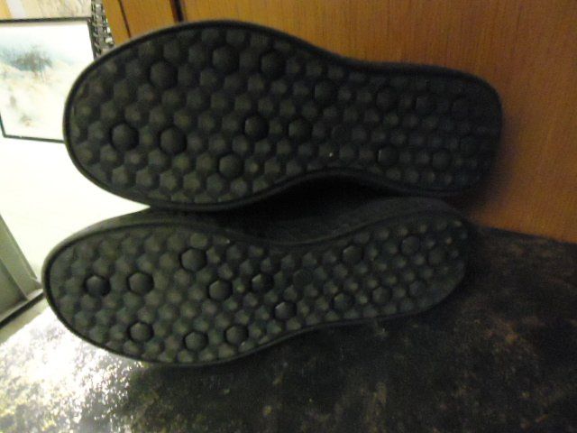 Scarpe da donna: Sneakers Damen Grösse 38 Gebrauchte – Usato da Zürich venduto da liquidation-cobra 4