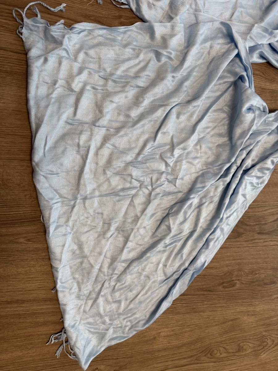 Foulard & Sciarpe: Pashmina Schal 100% Cashmere hellblau – Usato da Fislisbach venduto da KolibriSecondhand 3