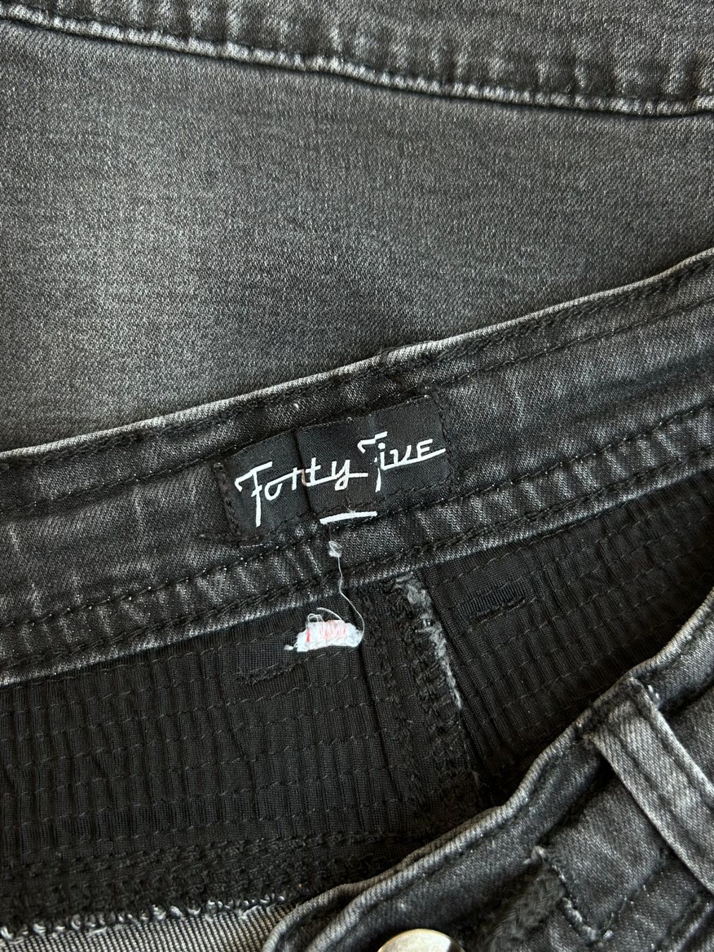 H&M Pantaloni: Forty Five Denim Shorts – Usato da St. Gallen venduto da look-twice 2