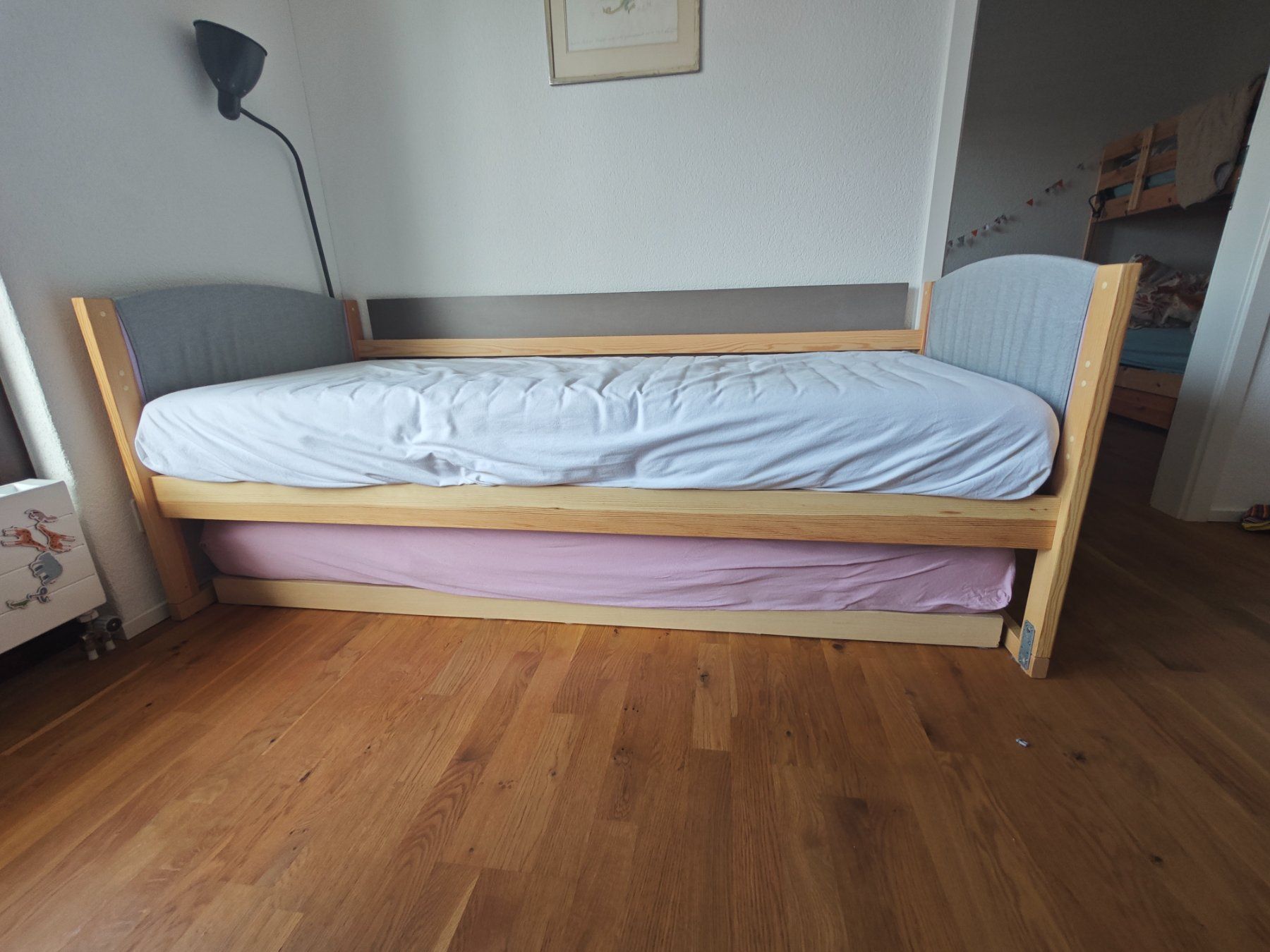 Letti: Bettsofa, Kinderbett mit Ausziehmatratze – Usato da Winterthur venduto da sinustrinus 1