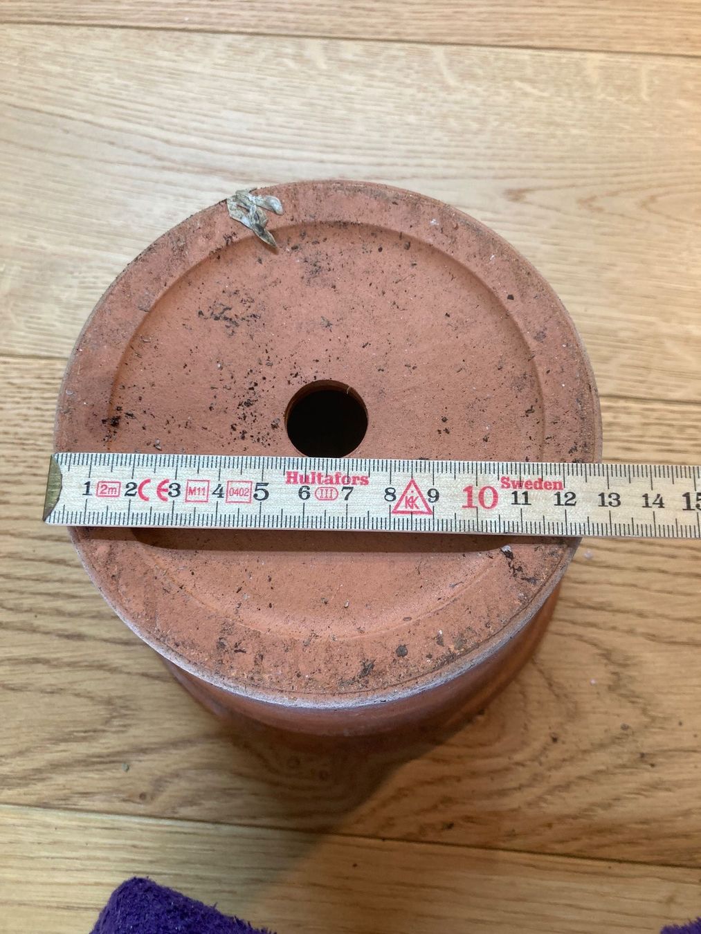 Blumentöpfe: Gebrauchter Blumentopf aus Terrakotta, Durchmesser 18 cm – Gebraucht aus Wichtrach von Aramis3628 4