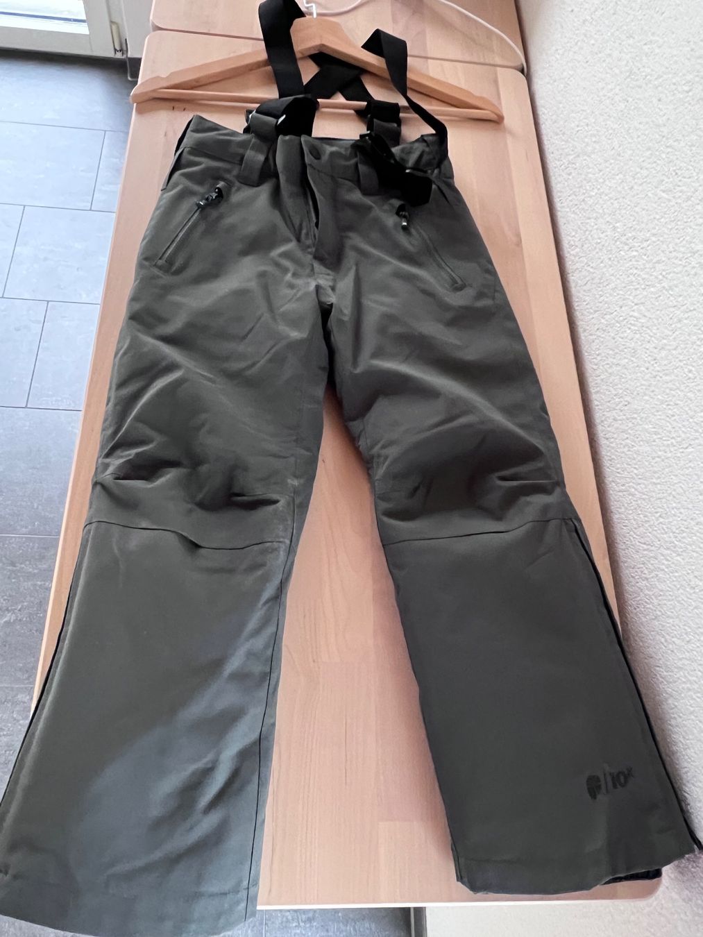 Protest Pantaloni: Protest Skihose / Snowboardhose, Kinder, Gr. 116 – Usato da Steinmaur venduto da HenSaa