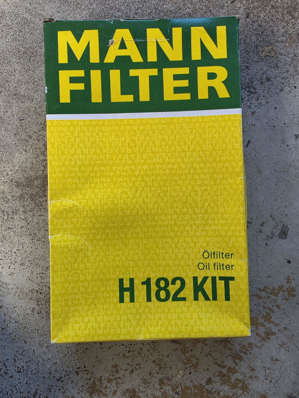 Tutti pezzi di ricambio auto: MANN-FILTER Ölfilter H 182 KIT - Top Zustand – Nuovo e nell'imballaggio originale da Schötz venduto da NexuS___SkeletoN