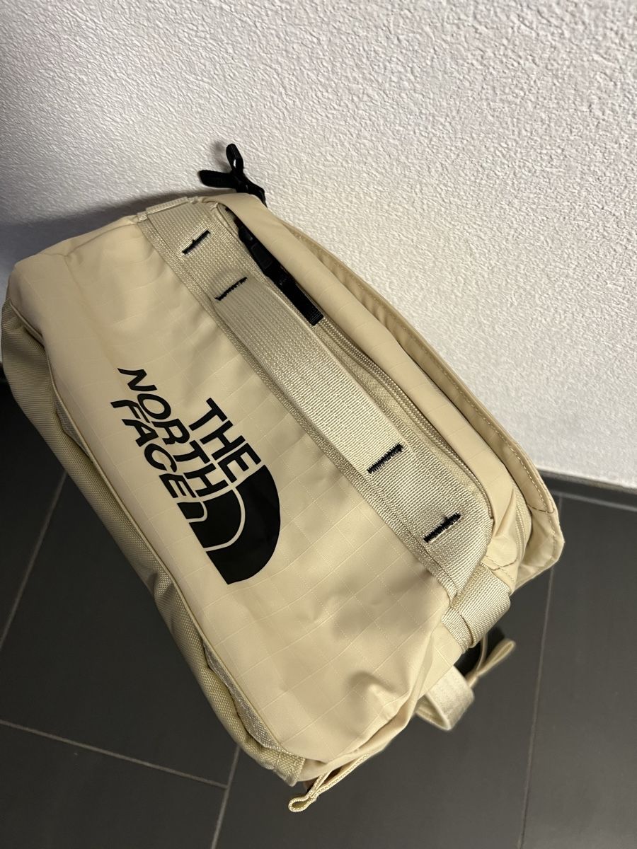 North Face Zaini: The North Face Rucksack 30L – Nuovo e nell'imballaggio originale da Holziken venduto da 181281 1