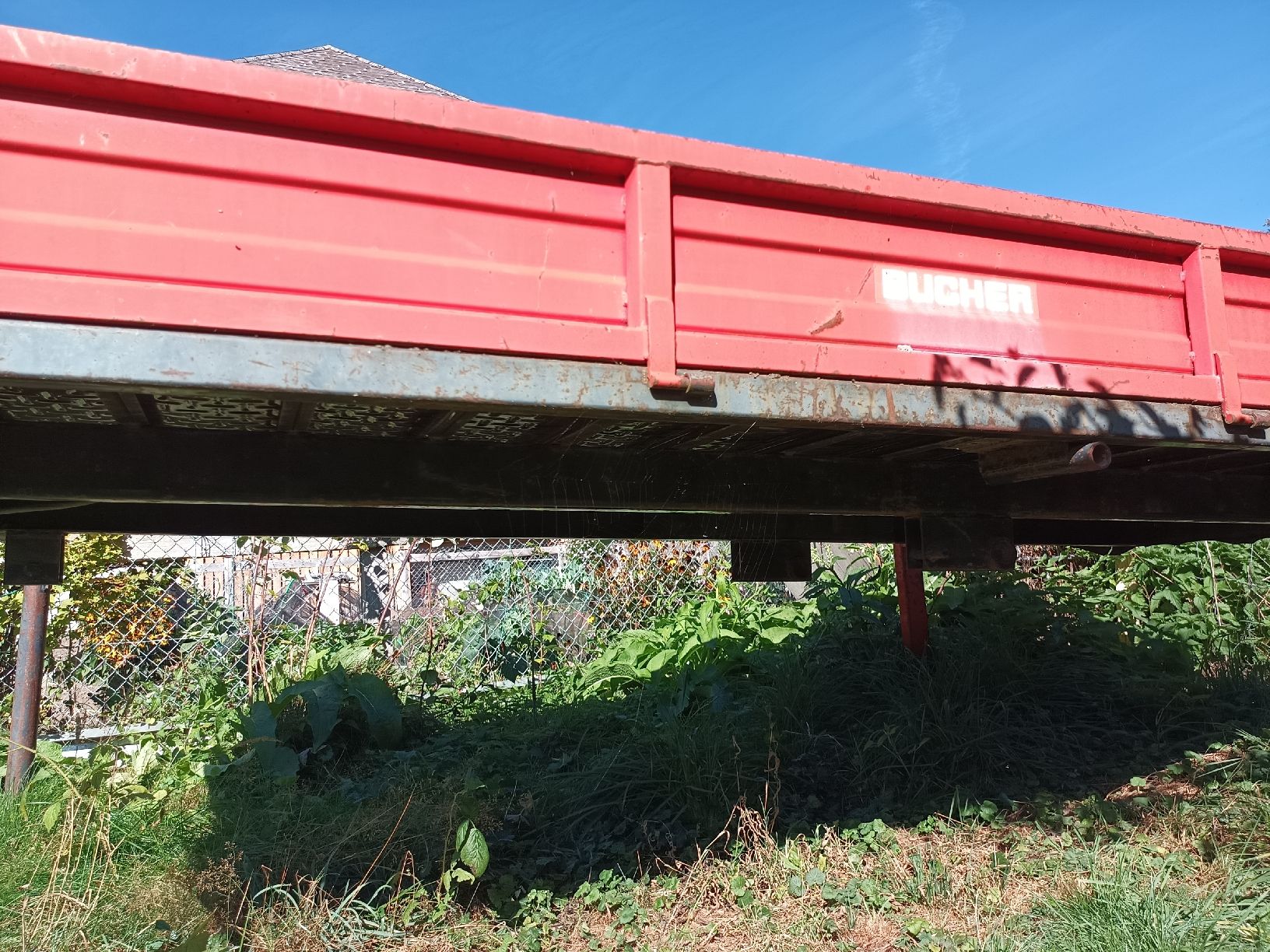 Bucher Tutte le macchine: bucher aufbau grüge – Usato da eriz venduto da Fahrnis01 2
