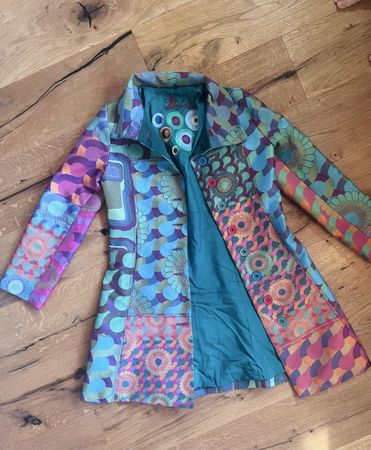 Wunderschöner Desigual Mantel