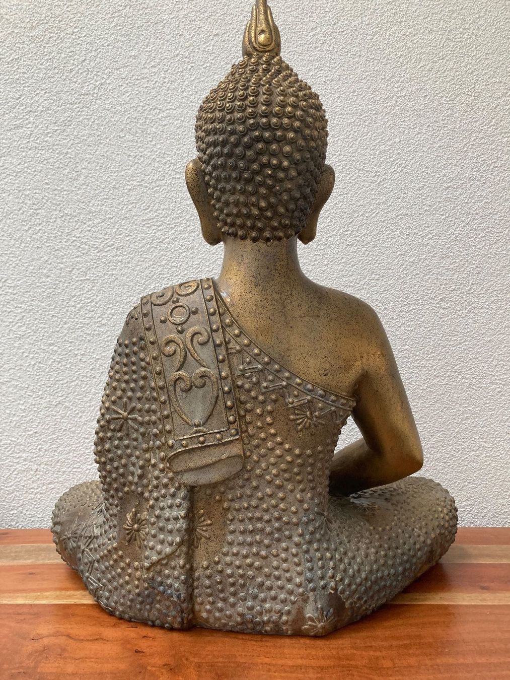 Statuette: Schöne Buddha Statue mit Lotusschalen Teelichter – Nuovo (secondo la descrizione) da Mels venduto da T-Sargans 2