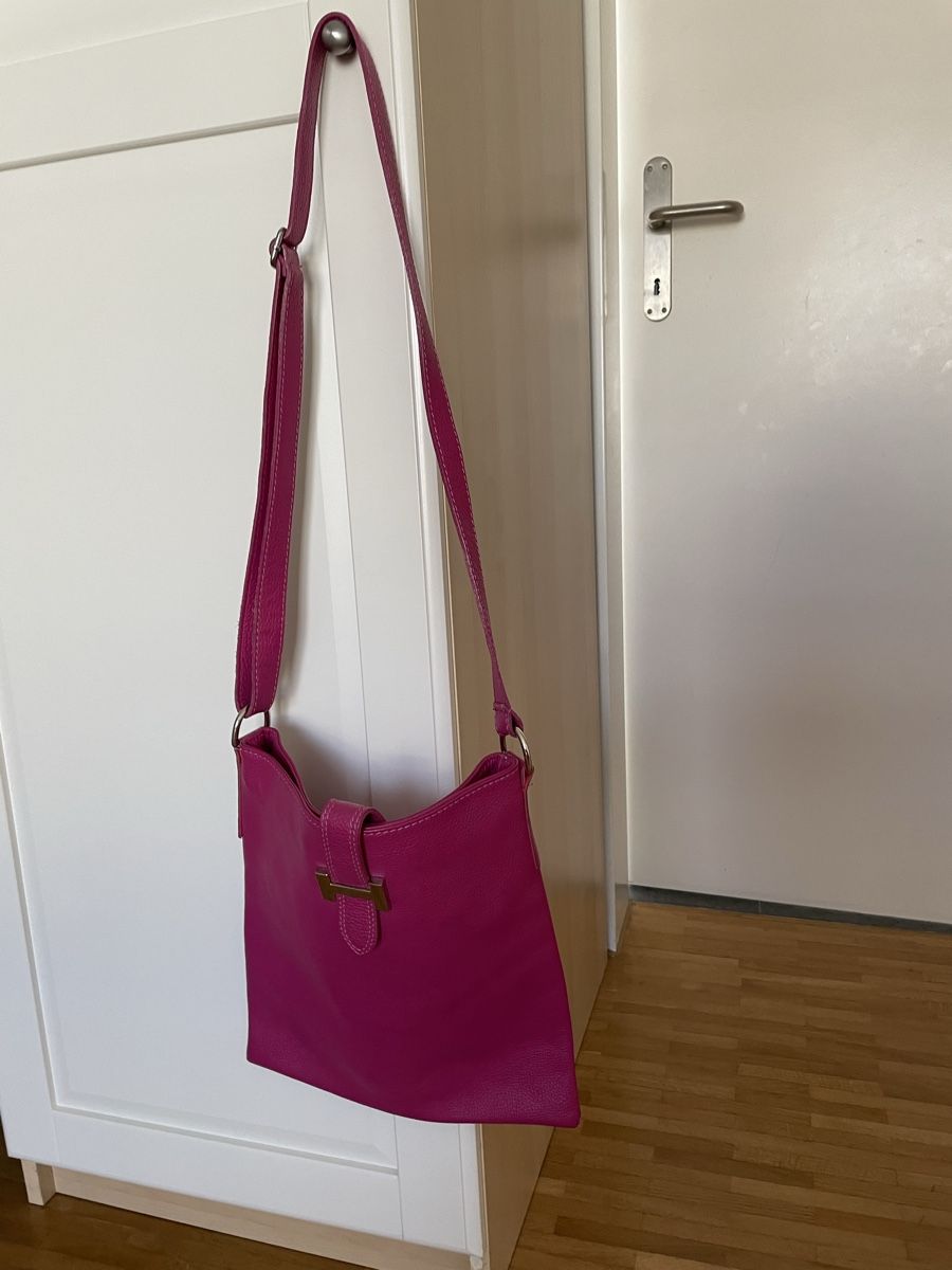 Borse da donna: Damentasche aus Leder – Usato da Bremgarten AG venduto da big-ch-1 1