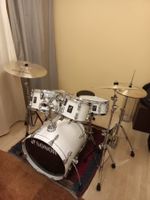 Sonor Schlagzeug (weiss)