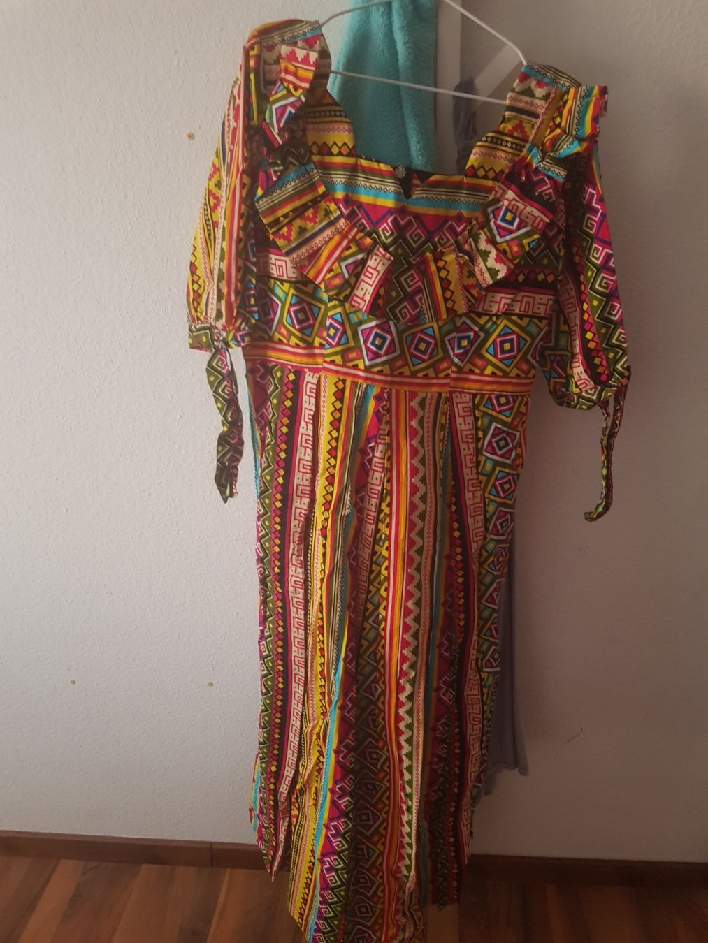 Kleider: Robe – Gebraucht aus Romont FR von sarah062 2