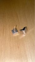 Paire de boucles d'oreilles carrées en argent massif 950