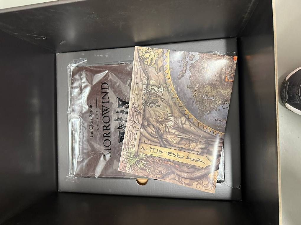 Microsoft Giochi: The Elder Scrolls Online Morrowind Collector Édition PS4 – Usato da Pont-de-la-Morge venduto da Darfal 2