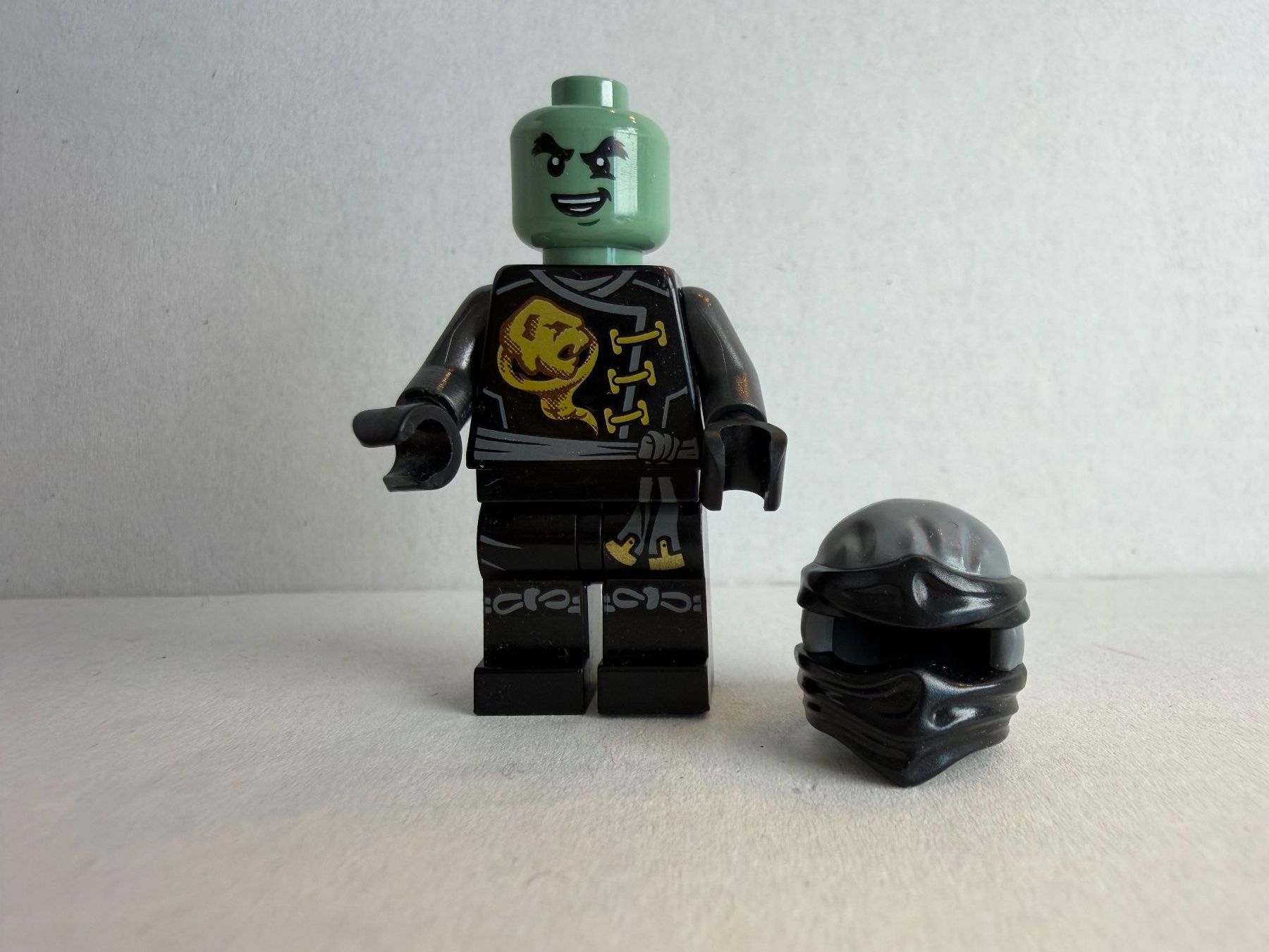 Lego Figuren: Cole - Skybound, Ghost, Head Wrap – Gebraucht aus Neftenbach von Elitebricks 1