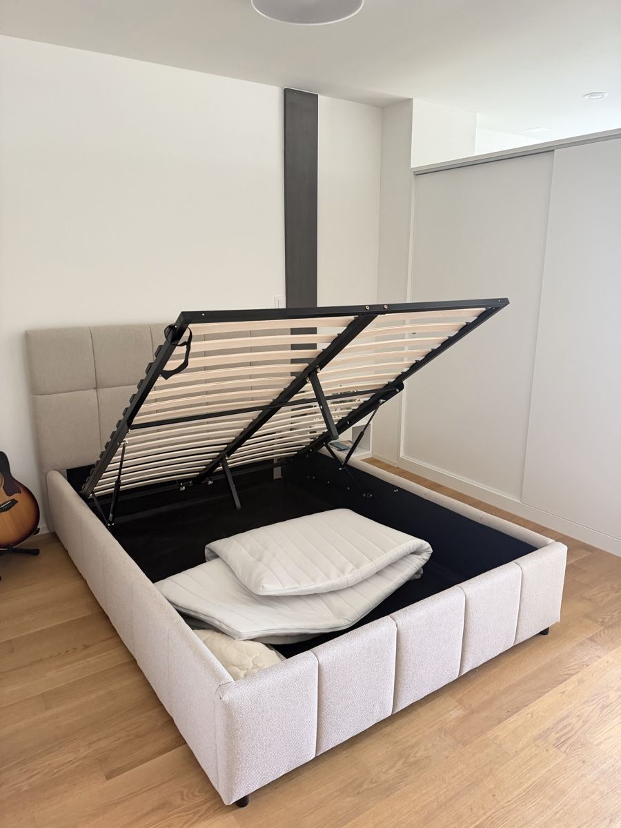 Jysk Letti: Jysk Doppelbett mit Stauraum – Nuovo (secondo la descrizione) da Baden venduto da ale_j22r 2