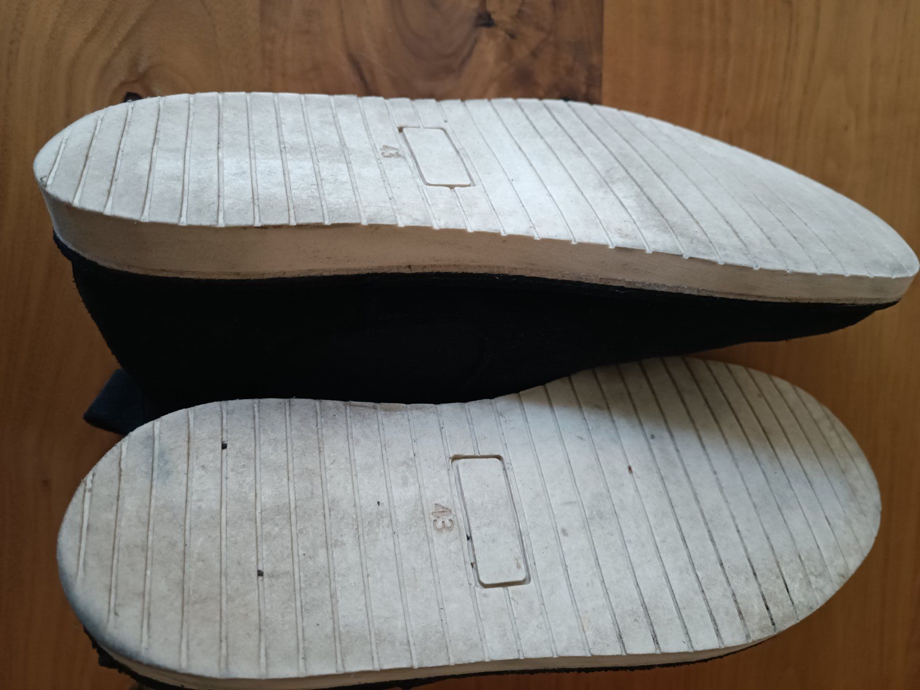 Scarpe da uomo: PIER ONE Stiefeletten Grösse 43 – Usato da Schliern b. Köniz venduto da Lanka02 2
