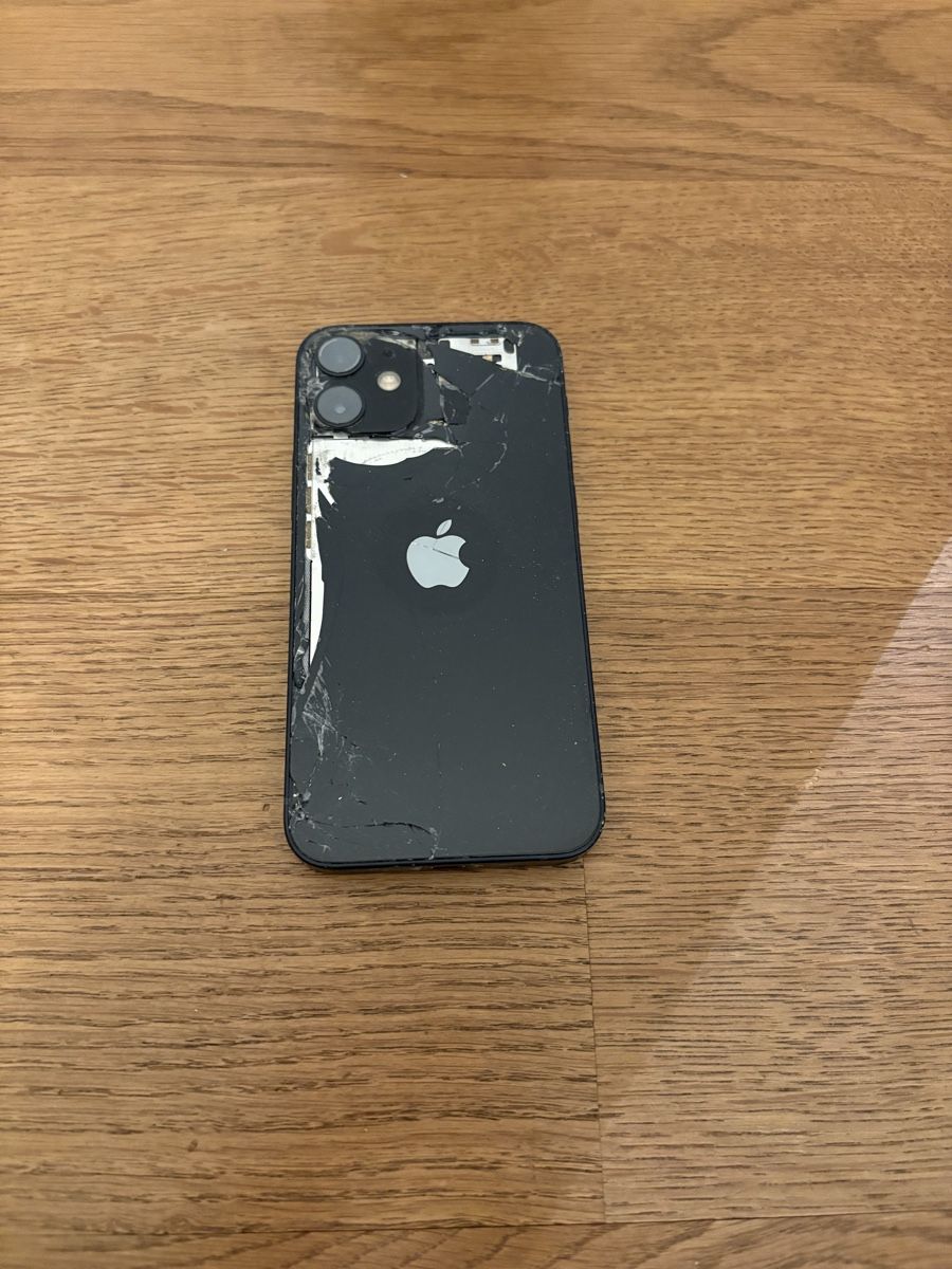 Apple Telefoni cellulari / Smartphones: iPhone 12 mini (64GB) – Usato da Lohn-Ammannsegg venduto da lei_chm8 3