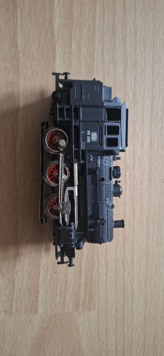 Märklin Modellini di ferrovie: Märklin DB BR89 analog Spur H0 – Nuovo (secondo la descrizione) da Tann venduto da fla_f6wq