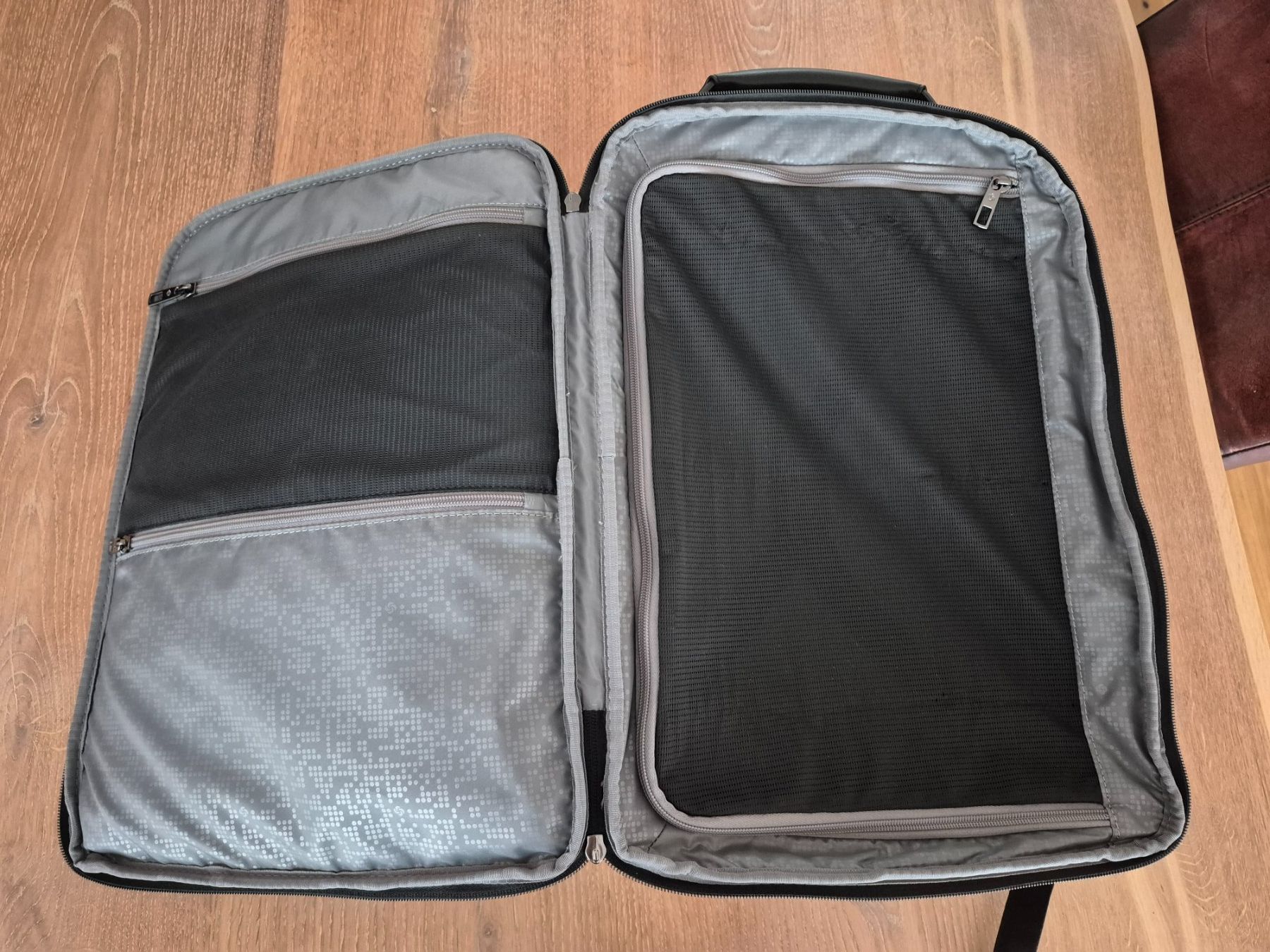 Samsonite Zaini: Rucksack SAMSONITE Spectrolite 4.0 17.3" cabin – Usato da Herzogenbuchsee venduto da Ro9999 2