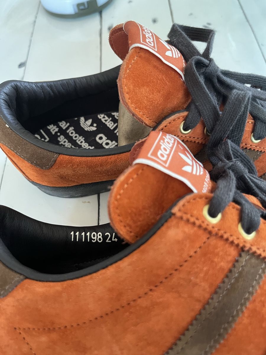 Scarpe da uomo: adidas Sneaker orange US 9 – Nuovo (secondo la descrizione) da Rüti ZH venduto da huzzelrock 1