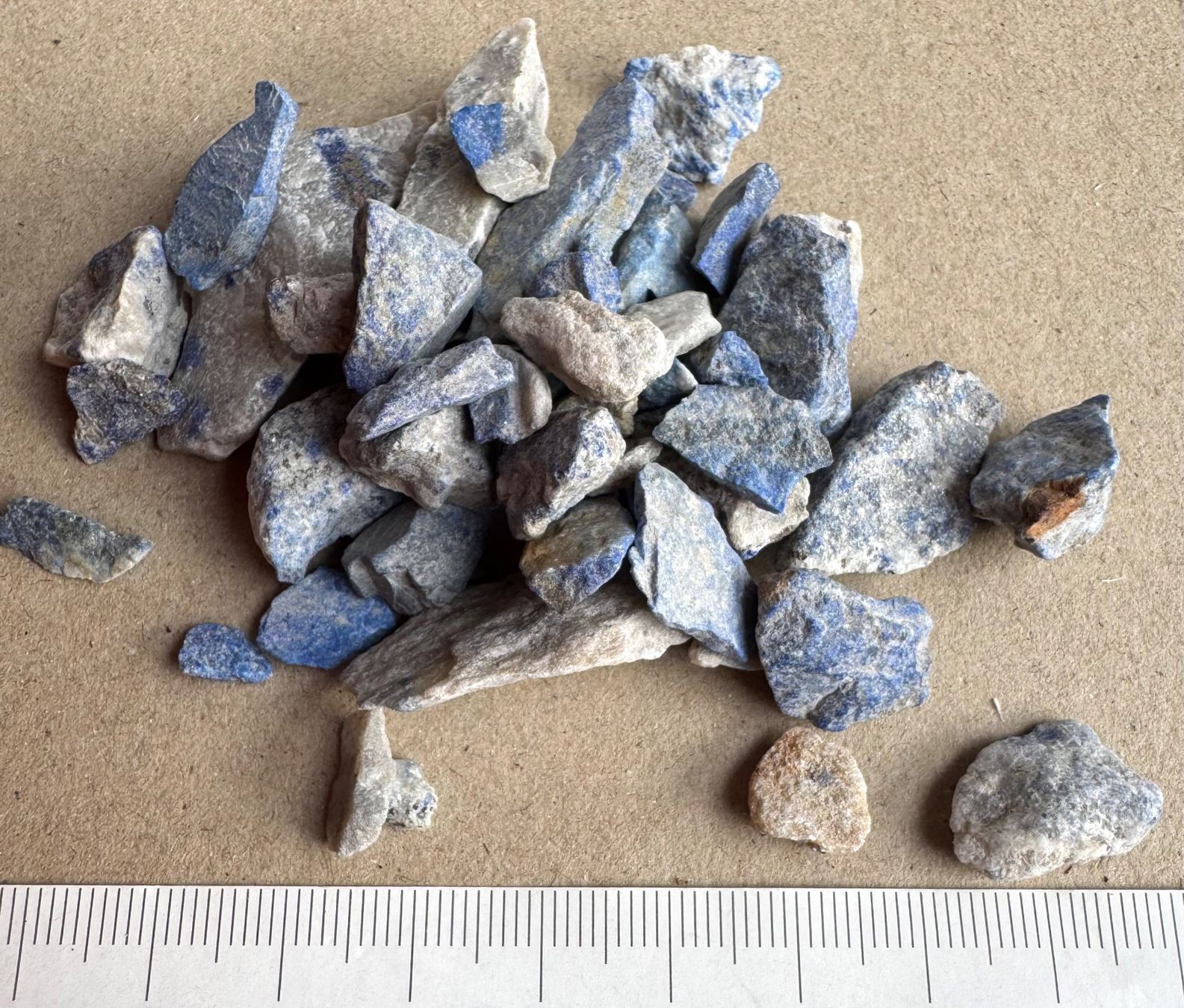Pietre preziose: Lapis     Lapislazuli echte Rohsteine    unbehandelt natur – Nuovo e nell'imballaggio originale da Leuggern venduto da gemshow 2