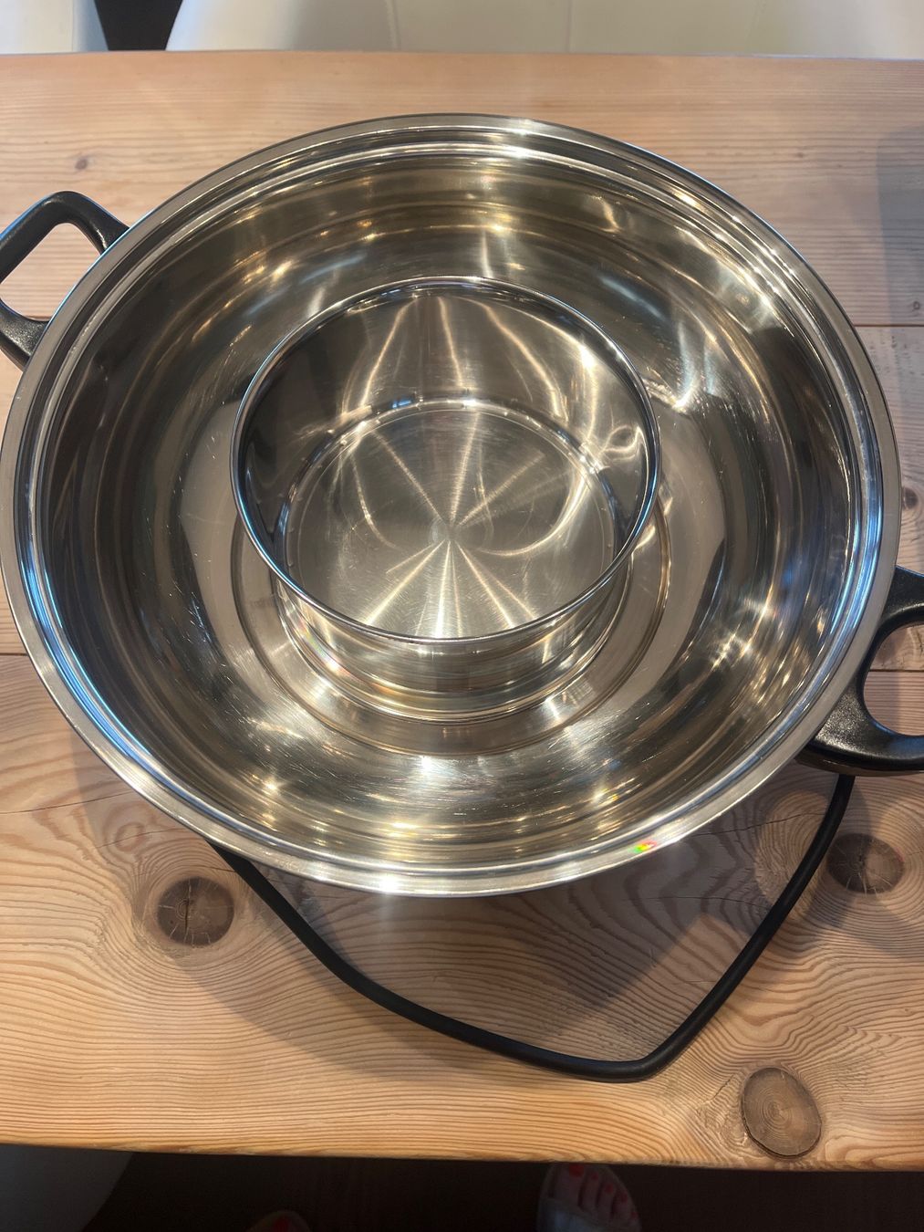 Rotel Elettrodomestici da cucina: Mongolentopf neuwertig – Usato da Ballmoos venduto da corarte 1