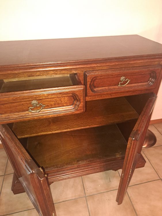 Commodes: Massivholz Schrank, Sideboard, Anrichte, antik – D'occasion à Kölliken par Upcycling-by-Mc-TAM 1