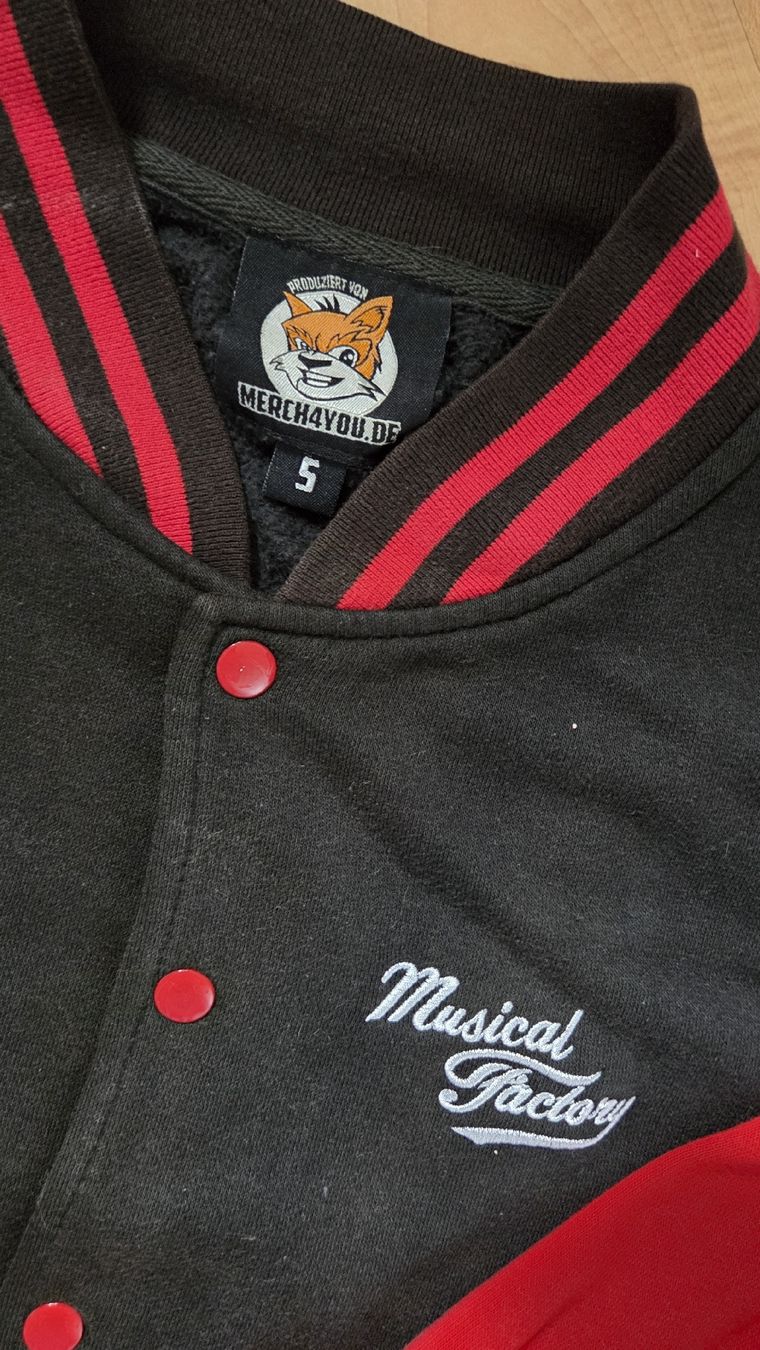 Vestes: Baseball Jacke  – D'occasion à Schüpfheim par nat_vf5b 1