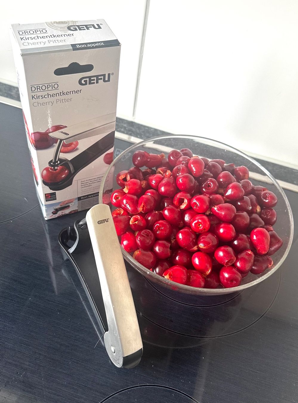 Elettrodomestici da cucina: GEFU Kirschenentseiner Cherry Pitter – Usato da Zürich venduto da brazerola 1