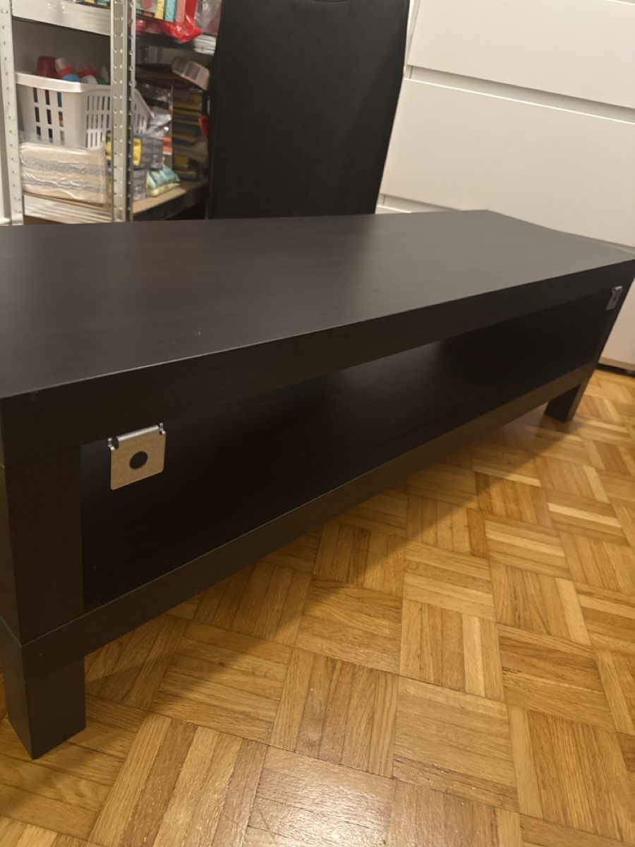 Ikea Mobili TV: Dark Wood TV Stand IKEA – Usato da Neuchâtel venduto da ami_fl7g 2