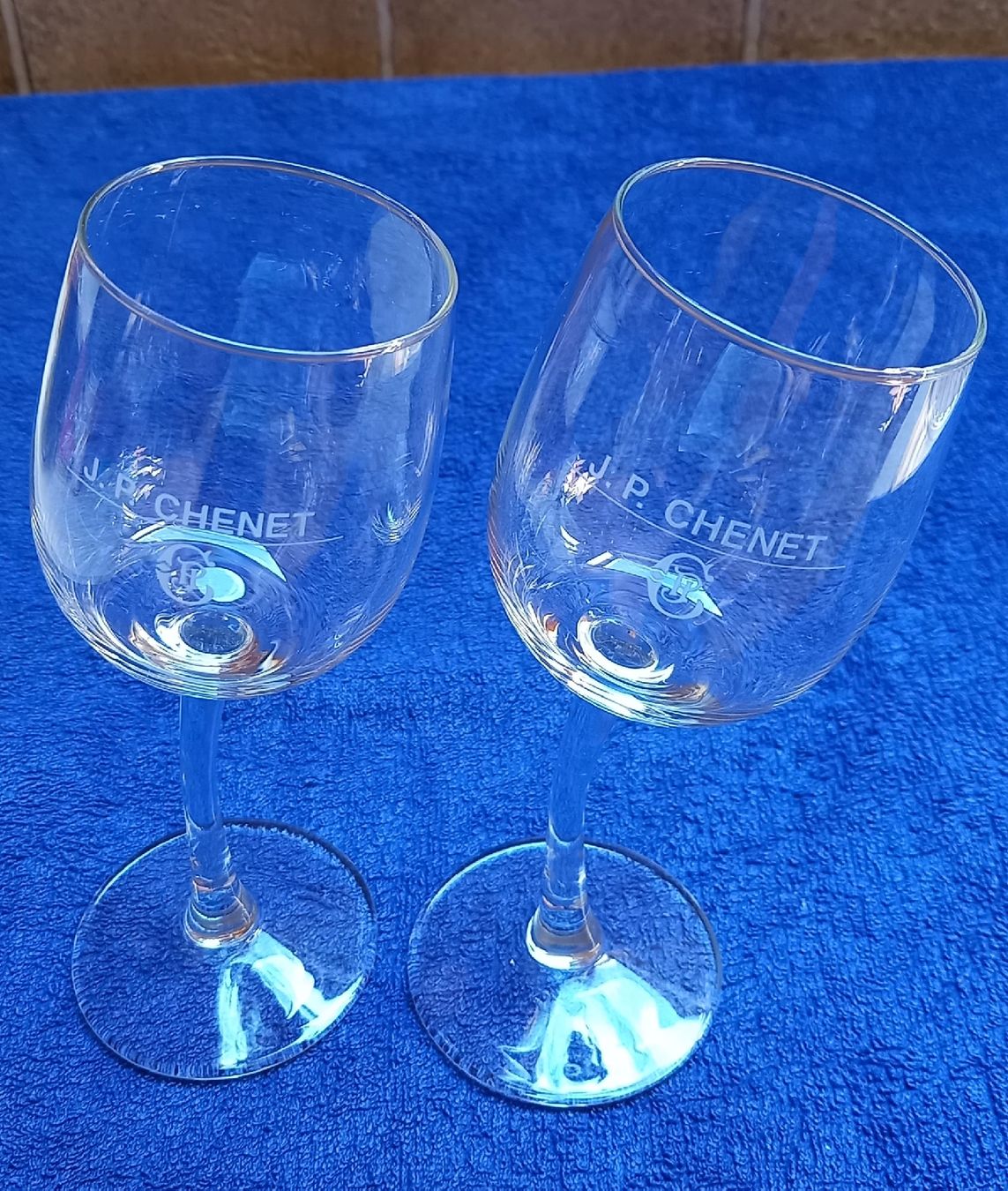 Bicchieri: 2 Rotwein-Gläser; neu – Nuovo (secondo la descrizione) da Marbach LU venduto da Ilrebo
