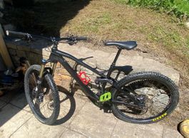 Enduro canyon Spectral Taille M