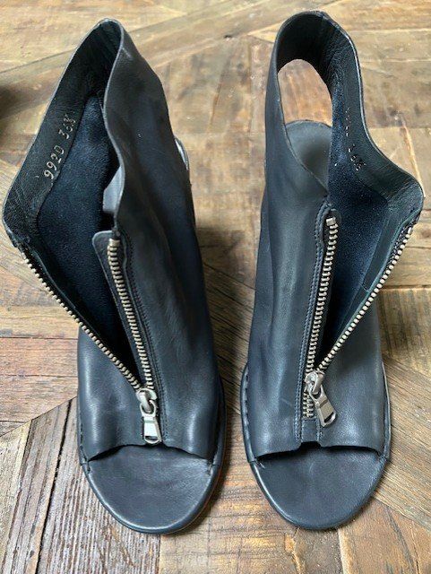 Damenschuhe: Schöne Designer Damen Stiefeletten, neu !! – Neu (gemäss Beschreibung) aus Aarau von Fredy051 3