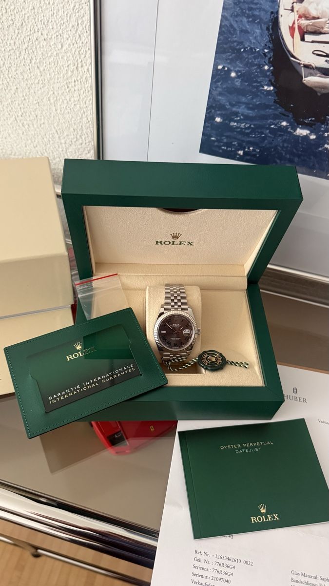 Rolex Montres: Rolex Datejust 41 - Wimbledon Dial - Full Set – D'occasion à Udligenswil par TomSawyer33 3