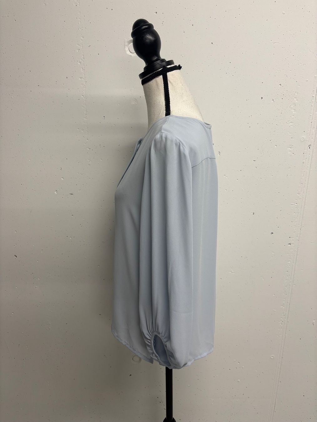 Blusen: La Camida Bluse aus Viskose Gr. 36 hellblau – Neu (gemäss Beschreibung) aus Regensdorf von secondchancefashion 1